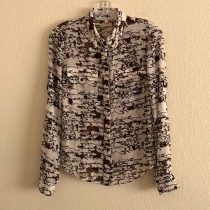 ❄️4 for $20❄️ Button Down Blouse